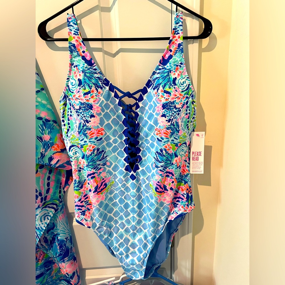 🛑SOLD🛑 NWT Lilly Pulitzer Isle Lattice Swimsuit in Hidden Treasure - size 14